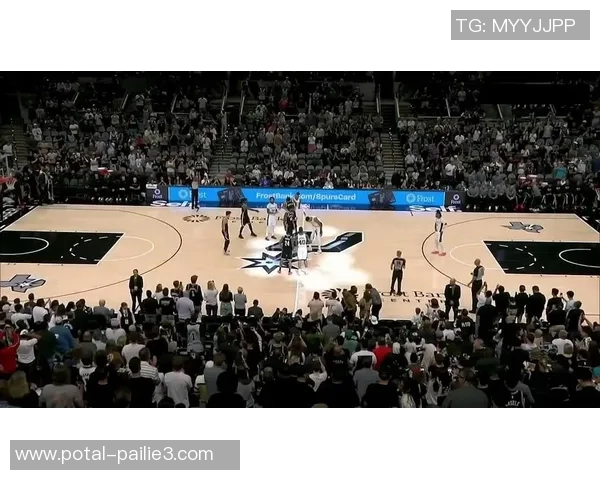 2020年NBA常规赛精彩对决篮网与马刺的激烈碰撞与战术较量分析 2020年NBA常规赛精彩对决篮网与马刺的激烈碰撞与战术较量分析