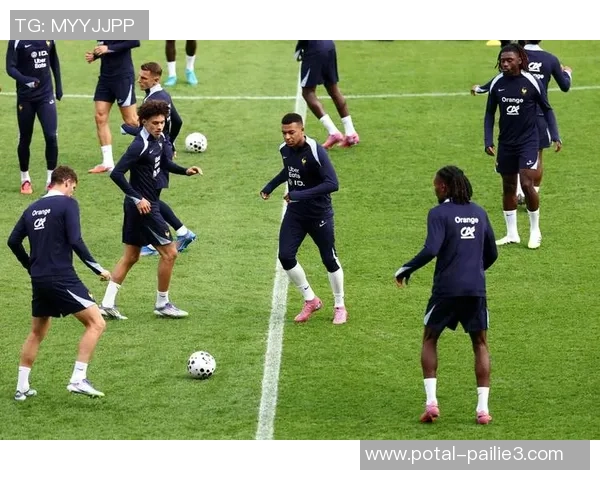 6月21日法国队迎战强敌期待精彩对决与激情时刻 6月21日法国队迎战强敌期待精彩对决与激情时刻